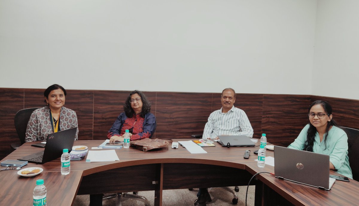 Dr Priyanka Sharma, @fujitsulabs, met Dr @sapnapoti , from @PrinSciAdvGoI , joined by Ravi Tennety, BeST - Bengaluru Science & Technology Cluster at the BeST office. Several potential and future projects were discussed related to emerging technologies in the semiconductor domain.