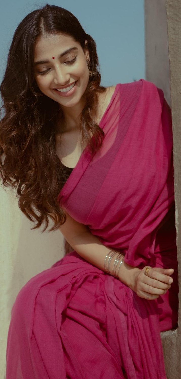 GAq9vtoWMAAA3FE?format=jpg&name=large