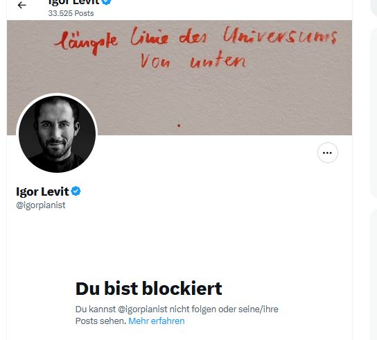 uzora5's tweet photo. "Ich brauche dringend einen neuen Pianisten"
(Verzeihung aber ohne dunkelsten Humor und musikalische Assoziationen halt ich das hier schlecht aus 🙃)
#TimFischer - Verrückt nach jedem neuen Pianisten
https://t.co/MR8fszdQXf https://t.co/dQJNmPniCW