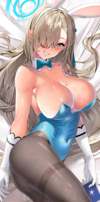 【C103】冬コミに向けまして一部グッズの予約を開始いたしました  今回初となるブルアカ本に加え 各種グッズをご用意いたしました。 年末の自分のご褒美に是非ご検討下さい。  #c103 #コミケ #ブルアカ グッズ→ 新刊→