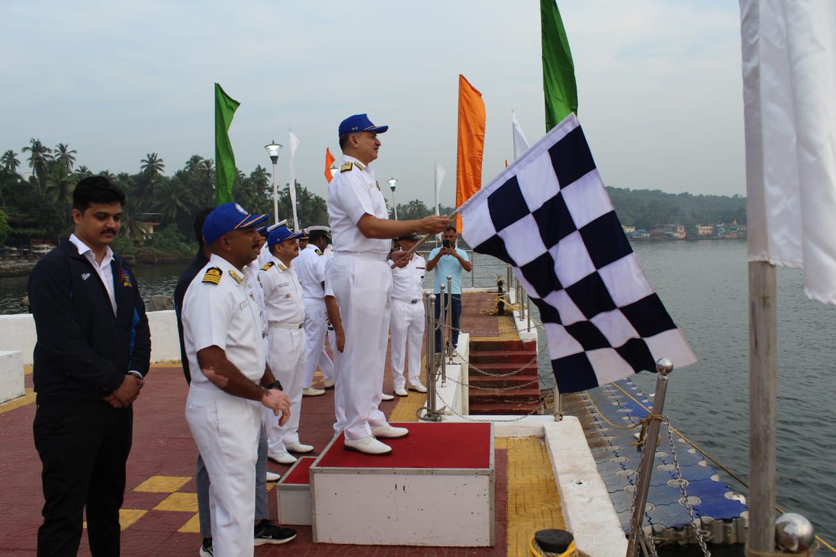 indiannavy's tweet photo. RAdm Rahul Vilas Gokhale, ACOP (HRD) flagged of the Ocean Sailing Expedition, on #06Dec 23 to commemorate 75 glorious yrs of #NationalDefenceAcademy.

#IndianNavy's three INSVs - Mhadei, Bulbul &amp; Neelkanth with NDA cadets &amp; NDA Alumni Naval Officers will sail from Goa to Kochi. https://t.co/qx2LabN7bT