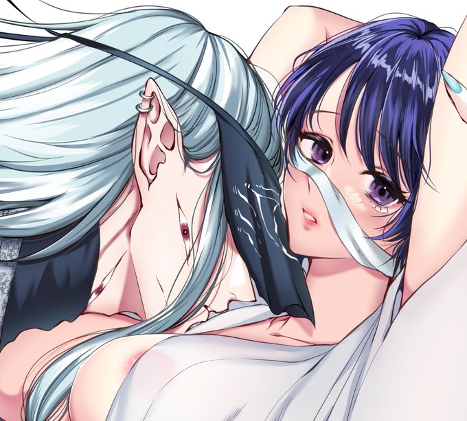 雑ラフと全く違う構図になった…
また明日続き〜 