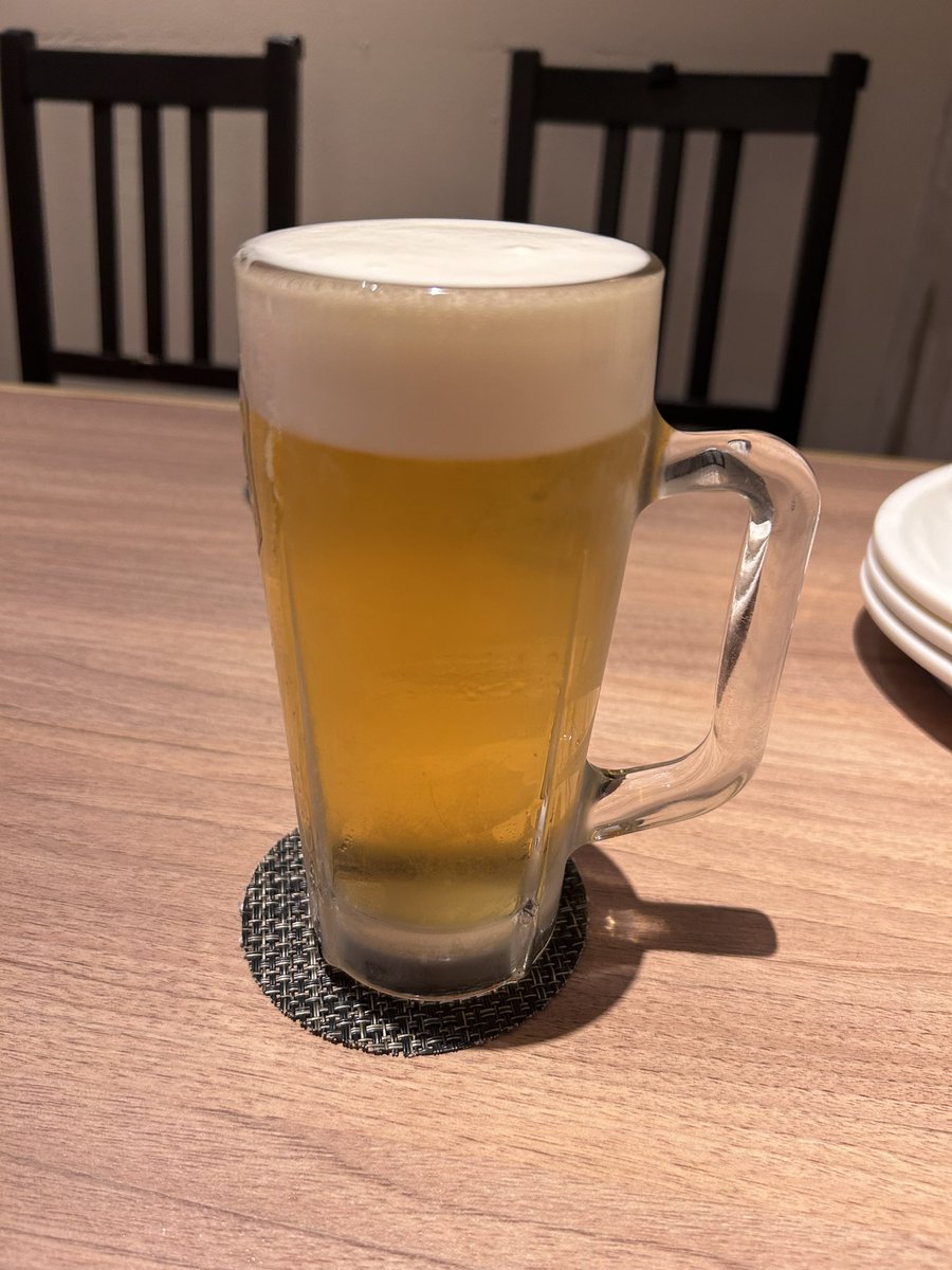 TuckyTakiguchi's tweet photo. 今日はビールしか呑まん！
お店の計らいでBGMにThe Birthday を聴きながら…献杯…
#thebirthday #tbd #チバユウスケ #beer 
#tuckysmastering https://t.co/i6bCmmsaa3