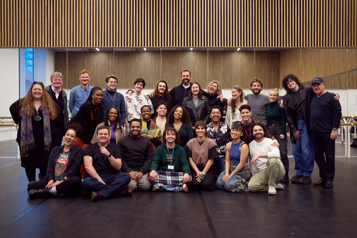 The full cast for 'Just For One Day' at <a href="/oldvictheatre/">The Old Vic</a> has been announced.
It includes <a href="/Julie_Atherton/">julie atherton</a> <a href="/BattersbyMusic/">Jason Battersby</a> @JackieClune <a href="/Woe_Jelch/">Joe Edgar</a> <a href="/ColletteGuitart/">Collette Guitart</a> <a href="/FreddieLoveX/">Freddie Love</a> <a href="/eddiemann111/">Eddie Mann</a> <a href="/JoelMontague10/">Joel Montague</a> <a href="/OoiEmily/">Emily Ooi</a> <a href="/DanielleSteers/">Danielle Steers</a> &amp; <a href="/Rhys_Wilkinson_/">Rhys Wilkinson (he/him)</a>
Performances begin 26 January.