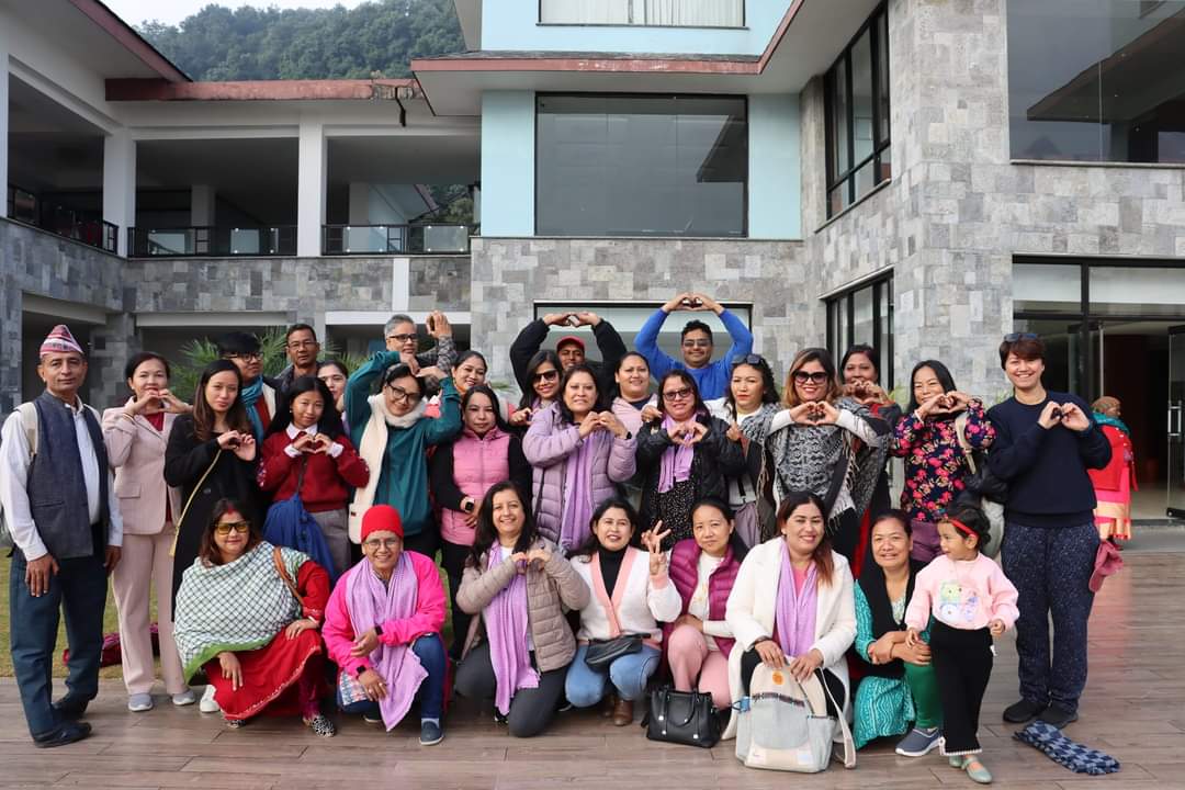 PurpleFoundatio's tweet photo. Starting day 2 of our workshop with a smile in our group photo. 
#workshopfun #endmodernslavery #purplefoundation #FreedomRising https://t.co/op8WdAAQf5