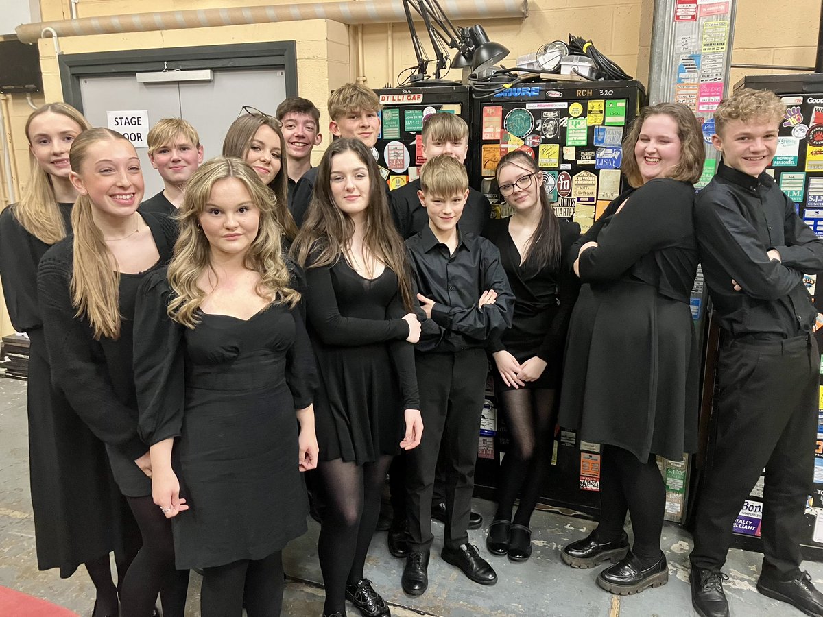 MinsterMusicDpt's tweet image. What have you done in the past 8 days? We’ve had 6 brilliant performances of FAME, a performance at the @RoyalNottingham for the @nottsmusichub  Christmas Concert and a performance of #Messiah at @SouthwMinster.  Still our @minster_school Christmas Concert to go! @MITRETrust