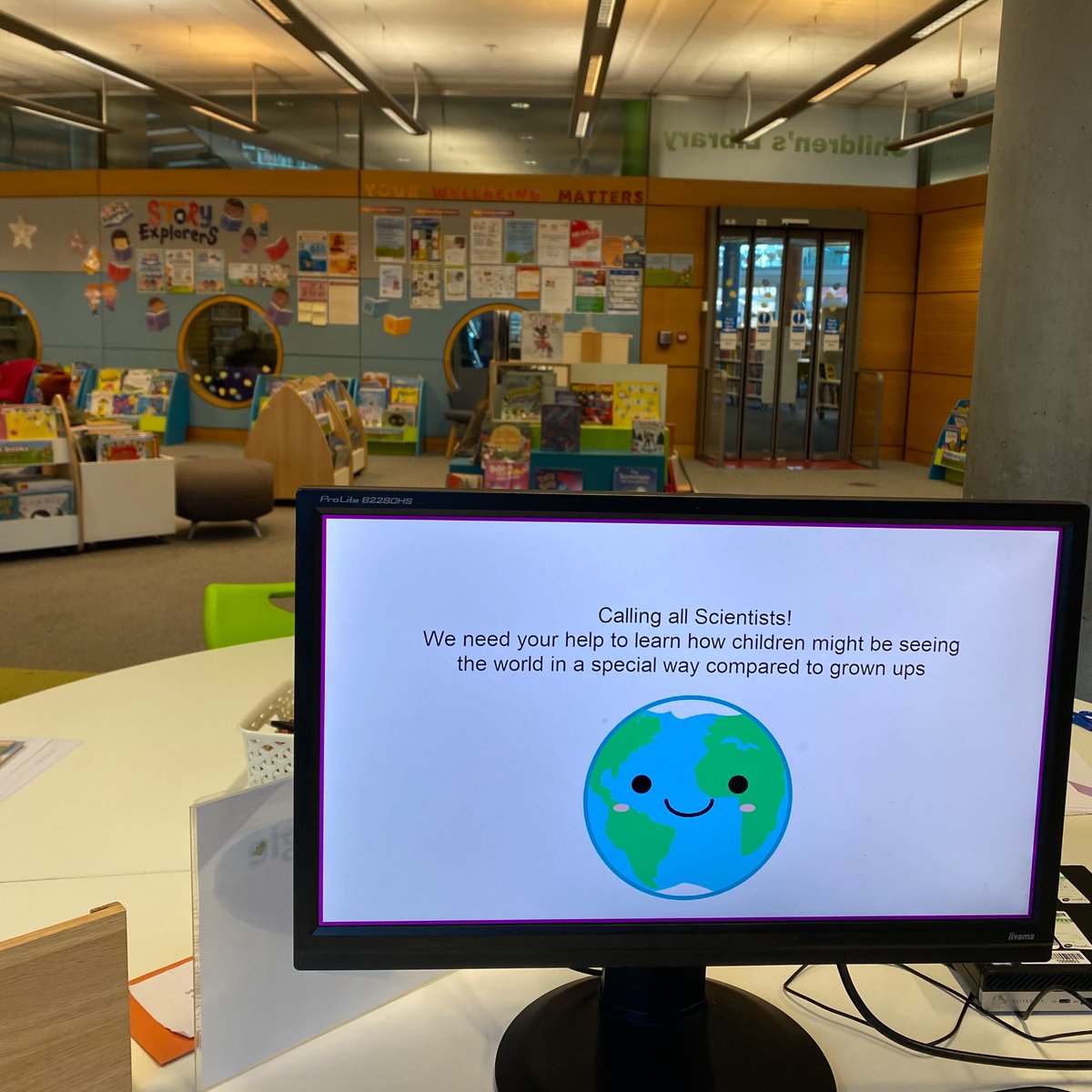 Today the @DDPSYUEA pop-up lab is visiting @MillenniumLib with lots of fun psychology themed activities for kids! 🧠