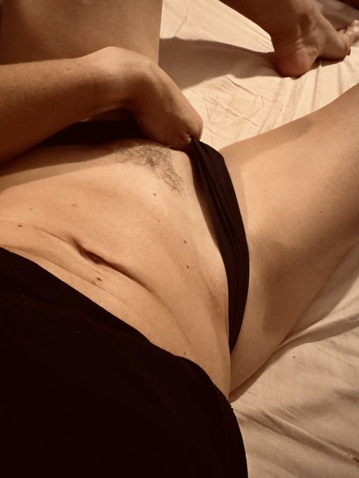 Skulle vilja bli knullad av tv&aring; killar. https://t.co/87Vlfy2AOc