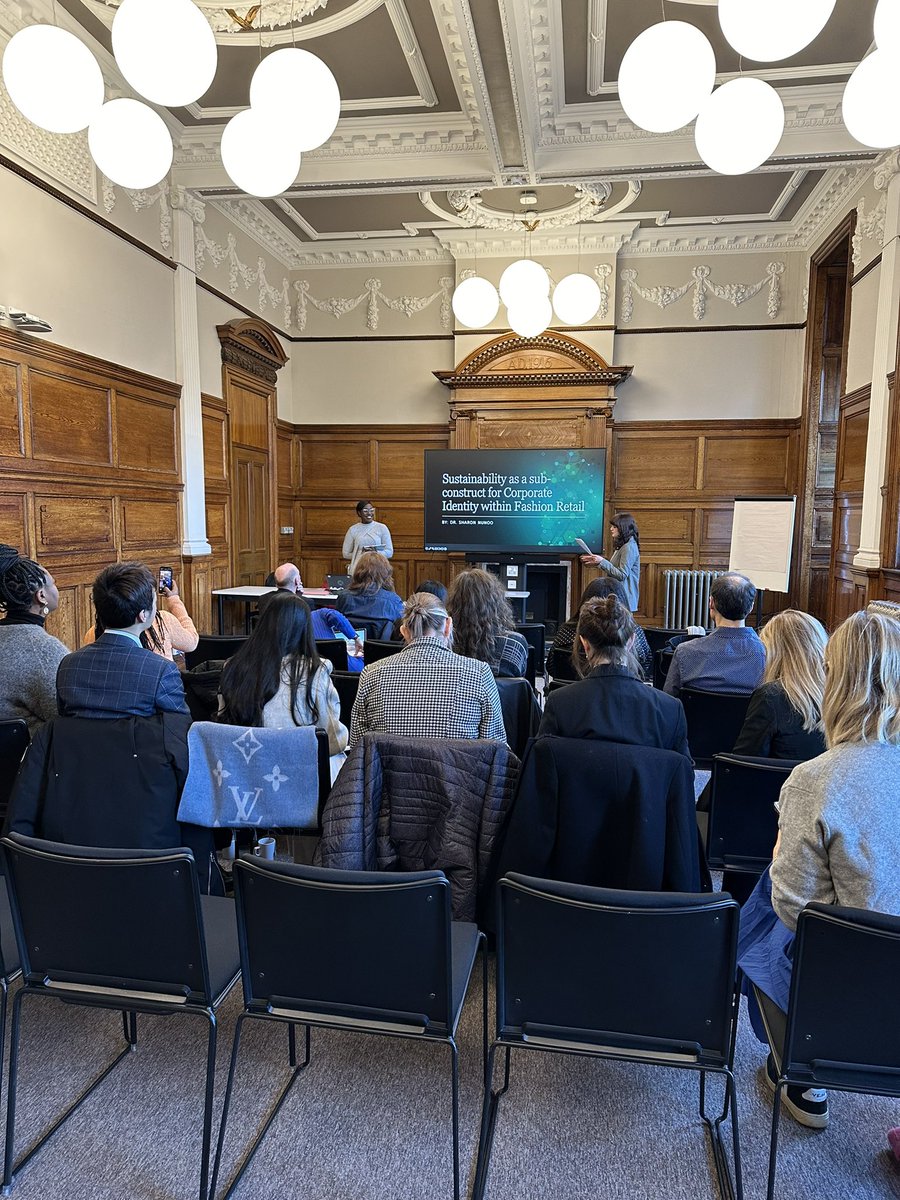 ICDBM23 (@icdbm23) on Twitter photo Day 2 of #icdbm23 is up and running with a sustainability track featuring research from Dr Sharon Nunoo, Sidra Junaid & Sixiang Lu Day 2 of #icdbm23 is up and running with a sustainability track featuring research from Dr Sharon Nunoo, Sidra Junaid & Sixiang Lu