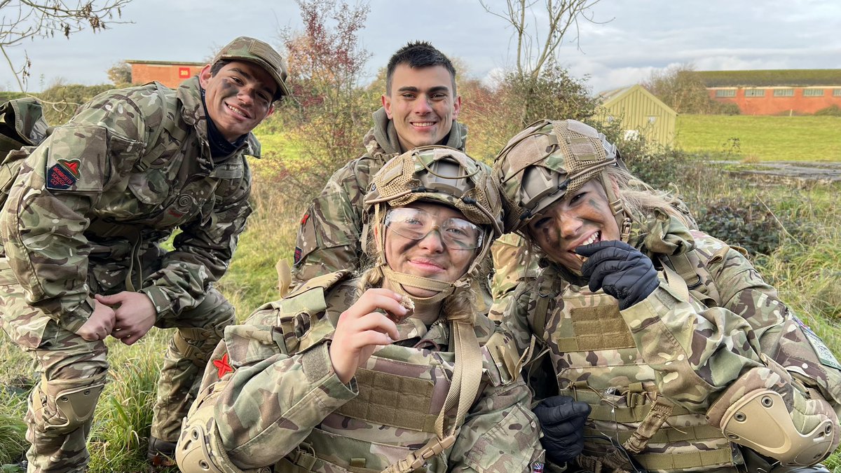 Year 12 cadets are elevating their CCF training with dynamic room clearance exercises using paintball markers. It’s all about strategy, precision, and quick thinking in a high-energy environment! #CCFAdvanced #HabsCCF @HabsMonmouth