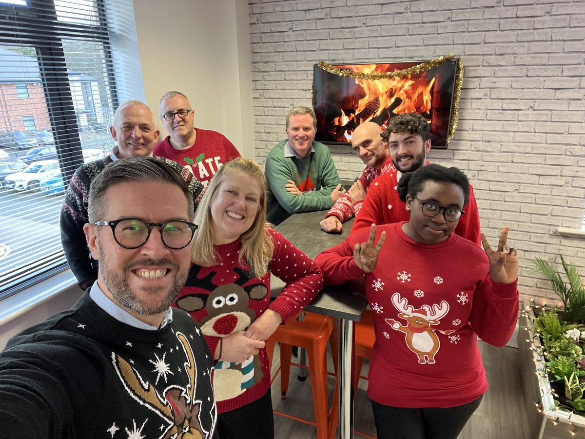 BEGroup_UK's tweet photo. BE Group donning their best festive knits for #christmasjumperday2023

Seasons Greetings Everyone! 🎅🎄
#begroup https://t.co/u0f2sqXyCC