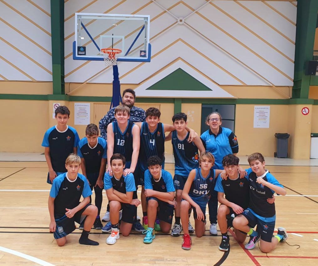 CBCIMBIS's tweet photo. Resultados fin de semana:

#InfantilAMasc

CB CIMBIS 49
ADESA 80 58

Partido igualado y competido, seguimos trabajando equipo, con vuestras ganas y entrega, ya habéis dado un gran paso hacia el objetivo final.

#SiempreCimbis 💪🏼💙

#BuenosYGuapos #SeguimosCreciendo #Alegría https://t.co/Ou0gvAw33U