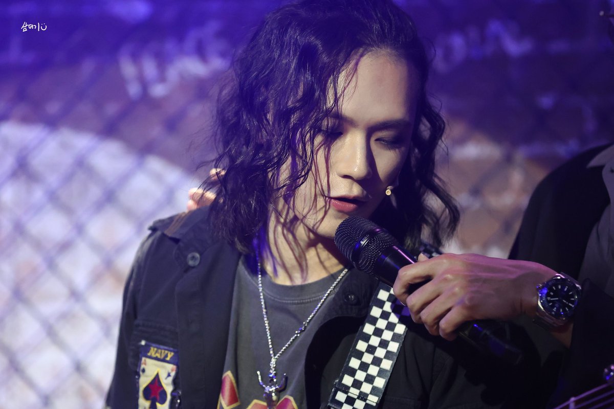 3000duck's tweet image. [사진] 231205 뮤지컬 볼륨업 Cyan

머리긴 남자 나도 좋아해요🤭

#크랙샷 #CRACKSHOT
#Cyan