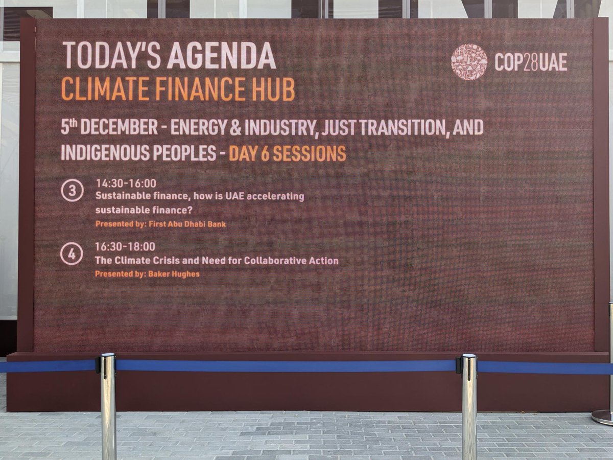 Our colleague @Envpol_AnnVu provides further reflections from #COP28: Day 6 was #EnergyDay, yet discussions lingered on the crucial ‘phasing out’ vs ‘phasing down’ of fossil fuels rather than championing ‘renewable energy’. 1/2