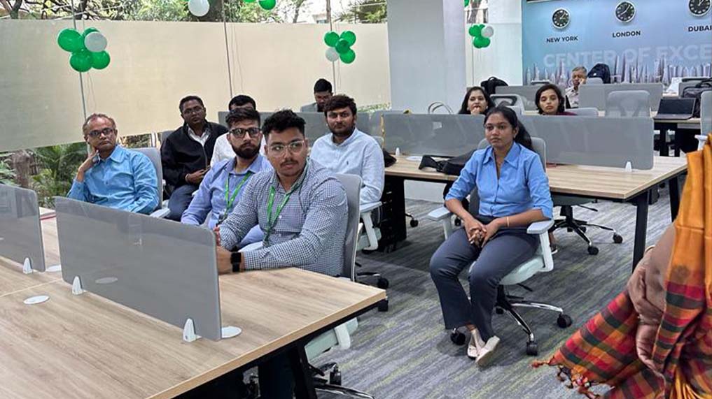 dterminalIN's tweet image. Clover Infotech Inaugurates State-of-the-art Oracle Focused Global COE in Pune

Clover Infotech has launched its state-of-the-art Oracle focused global center of excellence (COE) in Pune..

To Raed Complete News👉digitalterminal.in/trending/clove…

#CloverInfotech #OracleSolutions