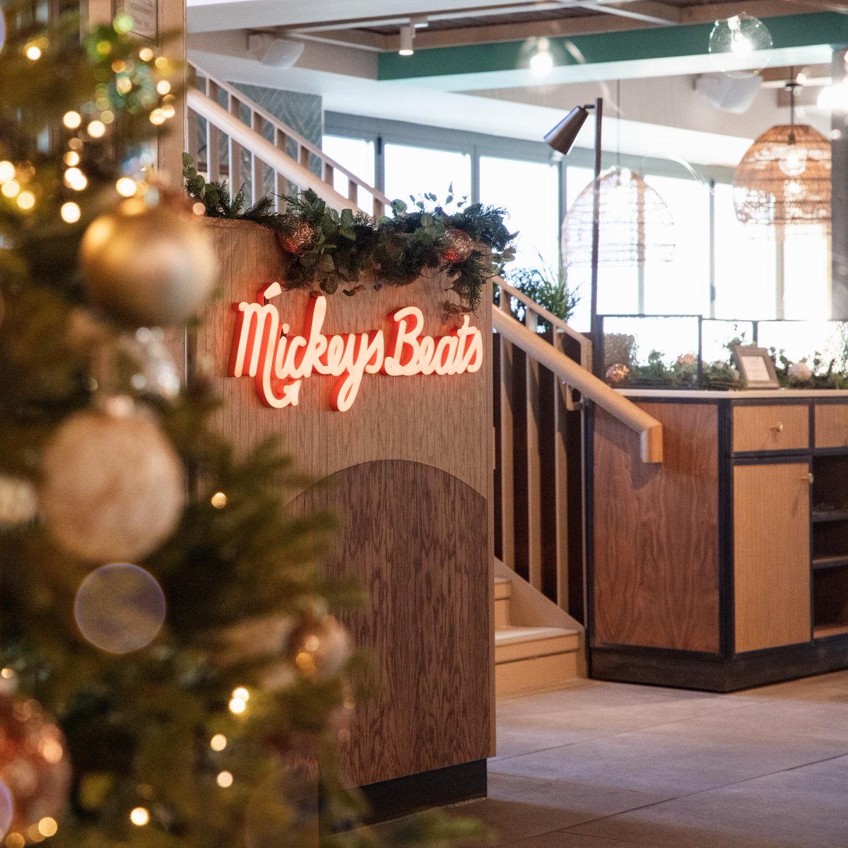 Mickeys Beach tweet media