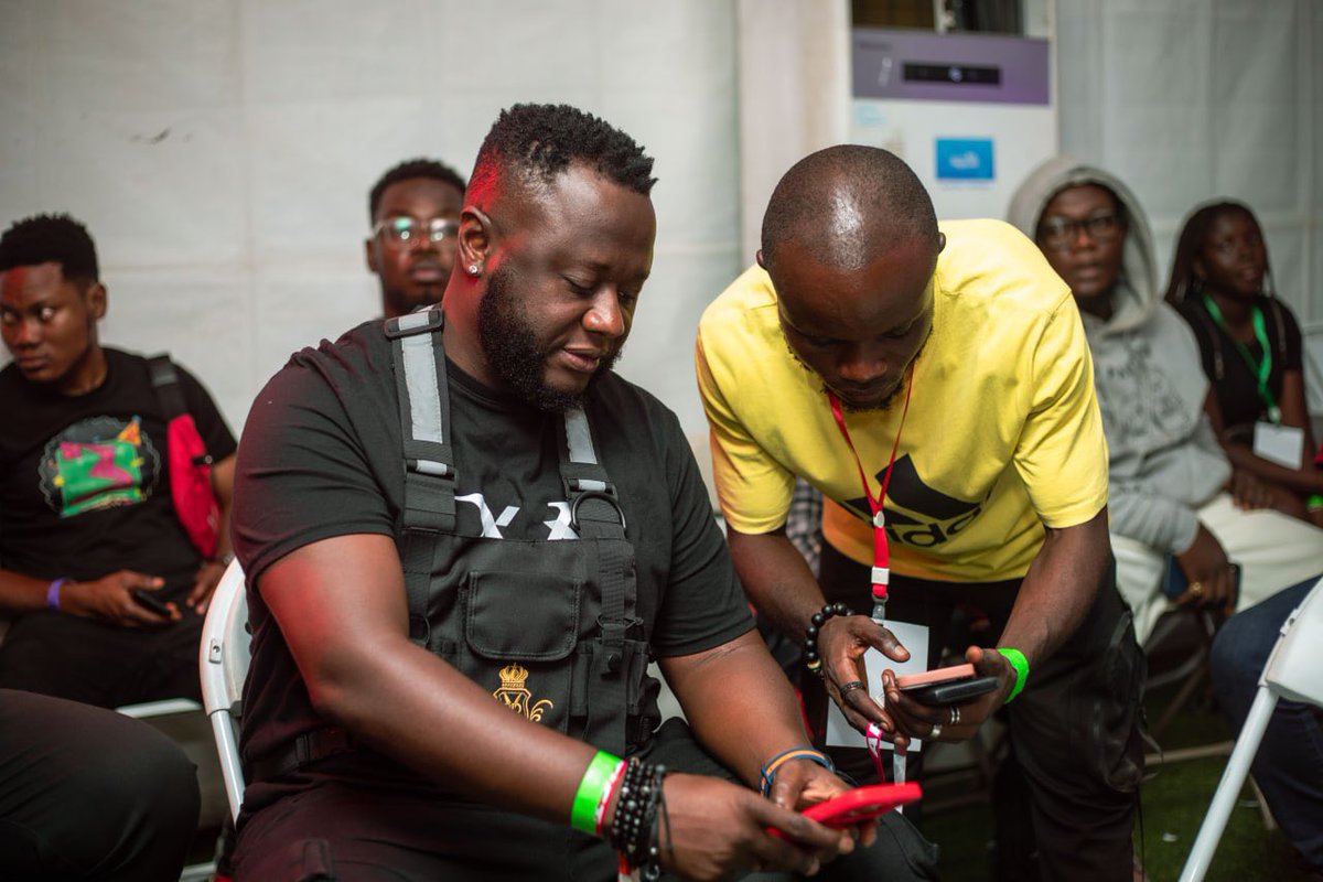 iamNanaKobby's tweet photo. Some unawares are the best memories π€© time w/ @DJMENSAH1 π¦
#ThisIsTema #TemaWeDey #TeamSarkCess #Untouchable https://t.co/AEvgCMKe8I