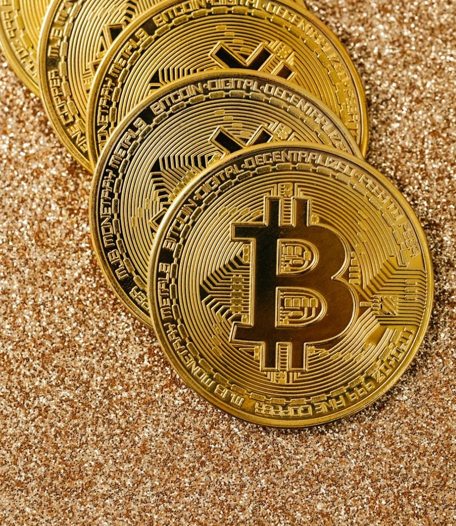 #Bitcoin has reached a major resistance area. Let's see how the market reacts. We may see a rejection as the market has been going in one direction for the last 8 weeks.
Major Support Area: $28,000-$32,000
Major Resistance Area: $40,000-$42,000