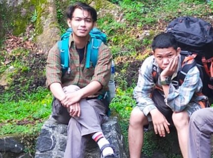 raditormn's tweet photo. 🤝🤝🤝 https://t.co/tr3EoTLNLe