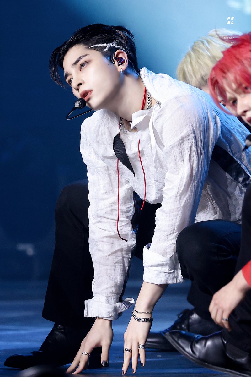 느낌 tweet media