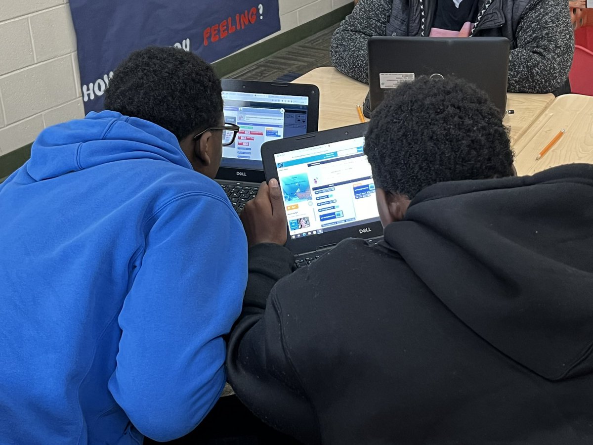 DrGitschlag's tweet photo. Dr. Gโs literature classes participated in the hour of code by coding poetry.
#southwestblessed
#everydayubuntu
#dailyevidence
@abernardyoung @SWPatriots https://t.co/21qnhKmjeb