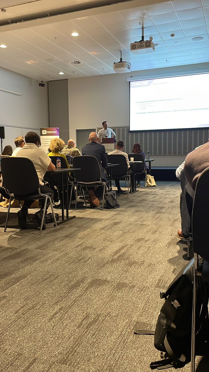 Jane Powell tweet media