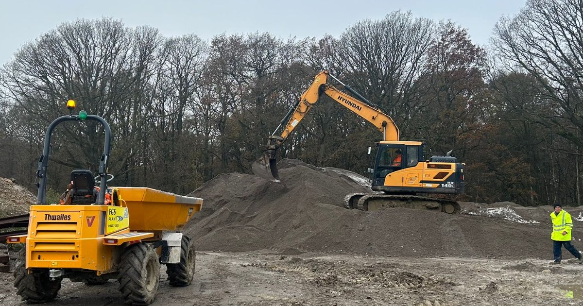 Training continues at FGS Organics! This weekend, our operators have been busy partaking in an excavator course to refine their skills.

#ExcavatorCourse #ExcavatorTraining