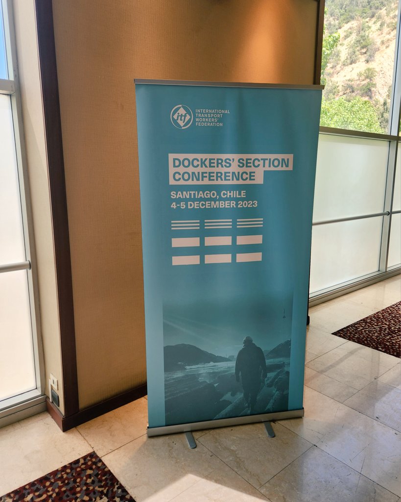 JEduardoAntunes's tweet photo. Ontem concluímos nossa participação na Conferência Global de Portuários do @ITFglobalunion em Santiago do Chile.
Fizemos contato e compartilhamos experiências com trabalhadores de todos os continentes.
#CONTTMAF
@FENCCOVIB
#TrabalhadoresportuariosdoBrasil https://t.co/1f9uTrMO6E