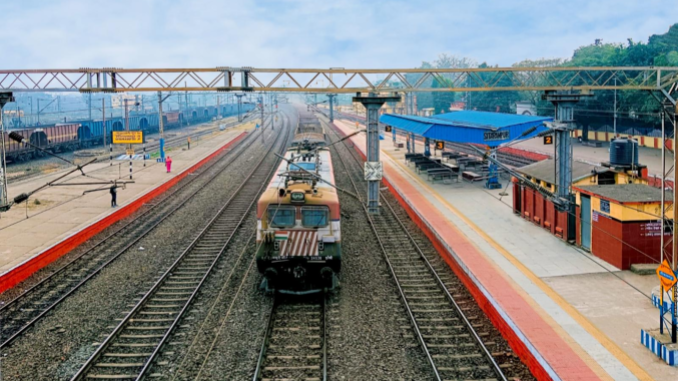 RailAnalysis's tweet photo. #EasternRailway successfully commissions #MSDAC #autosignallingsystem for 5 Km stretch between Sitarampur and Kulti of Asansol Division
Read more...https://t.co/UqDsjjBH51
#indianrailways #railway #infrastructure #stations #track #construction #project https://t.co/0z6P7cgYDm