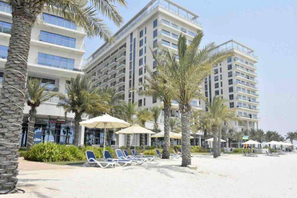Spfrealty's tweet photo. Marjan Island, Ras Al Khaimah

Studios from AED 450k
1 beds from AED 700k
2 beds from AED 885k
Duplexes from AED 1.5m

- Ready units
- by the sea
- 5 minutes from Wynn Casino (value expected to go up to 50-75% once Casino opens in 2025)

contact SPF at 043396222 for more info https://t.co/rguixaTYqy