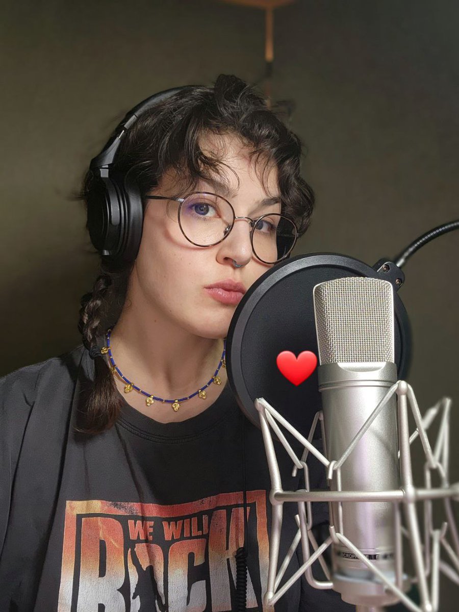RebelElysian's tweet photo. Любите фэнтези? А аудиокниги слушаете? Тогда есть новость! 🎙️📖 
Я озвучила книгу "Демоны города масок"! Получила большое удовольствие, пока работала над ней, надеюсь, вы его со мной разделите. Приключения, магия, тюркский фольклор и мой голос по ссылке
❤️
https://t.co/93BbjyDtQA https://t.co/n7jXdjt0y8