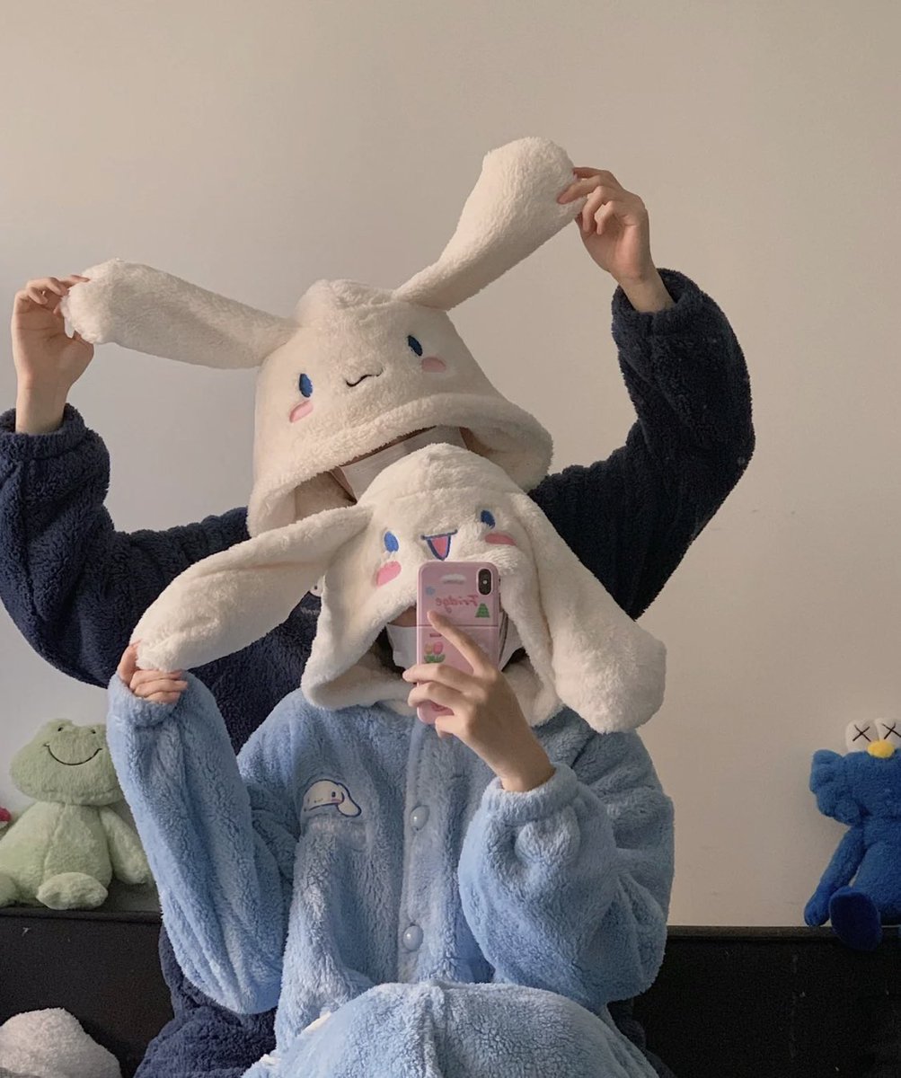 piinkimi_'s tweet photo. could be us https://t.co/Lf2JF3fk3x