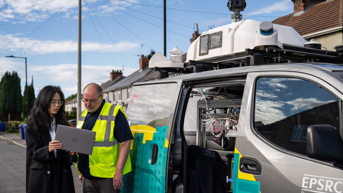 Our researchers developed a purpose-built mobile infrastructure imaging vehicle which collects data at neighbourhood-level, helping to deliver a more efficient retrofit work scheme to better insulate homes. 2/2 sheffield.ac.uk/city-region/ne…