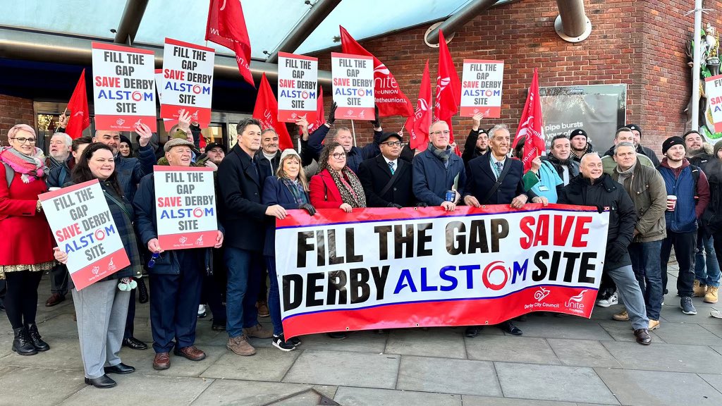 Workers from @AlstomUK take the fight for a manufacturing future for #Derby to Westminster .. govt failures to #FillTheGap in production created by HS2 delays and the start of already delayed contracts and refurbishment/electrification plans! #SaveDerbyRail @UniteEastMids