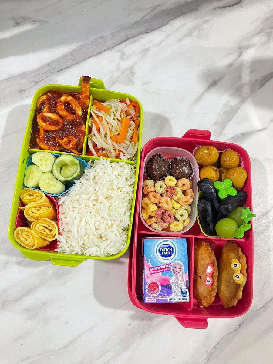 sitiazieraa's tweet photo. Time rajin 😂😂
Time tak rajin suruh dia tapau je 🤣 https://t.co/UU2i5RvPSb