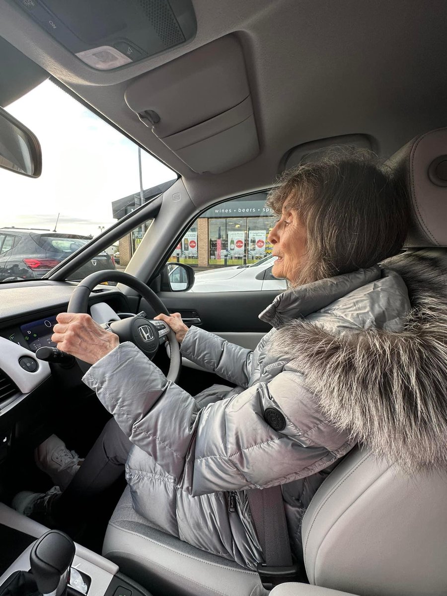 My mum left a toxic/ controlling relationship

He told her she didn’t need to drive as he would but it was just another way to control 

She always loved to drive & after some refresher lessons again she bought a car at 82! 

#enddomesticabuse #16daysofactivism #prouddaughter