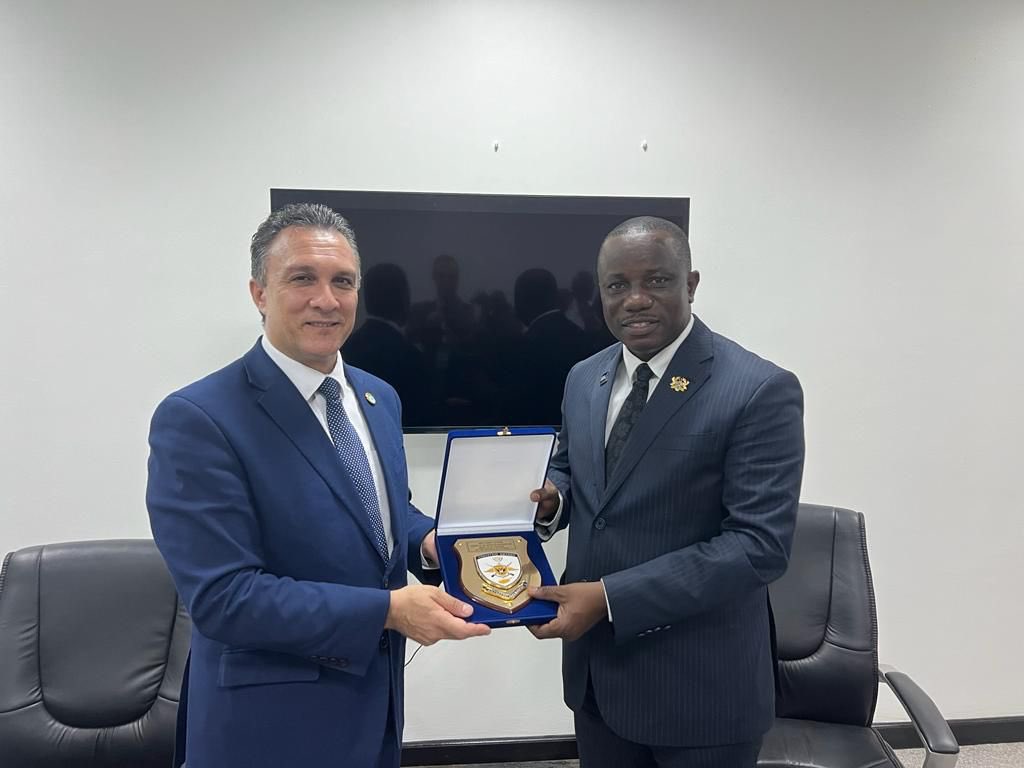 Productive meeting with Mr. Dominic Aduna Bingab Nitiwul, Defence Minister of  #PKMinisterial host country #Ghana. As a country hosting one of the longest running @UN Peace keeping Mission, I thanked Ghana for its impressive contribution to UN Peacekeeping and for its principled…