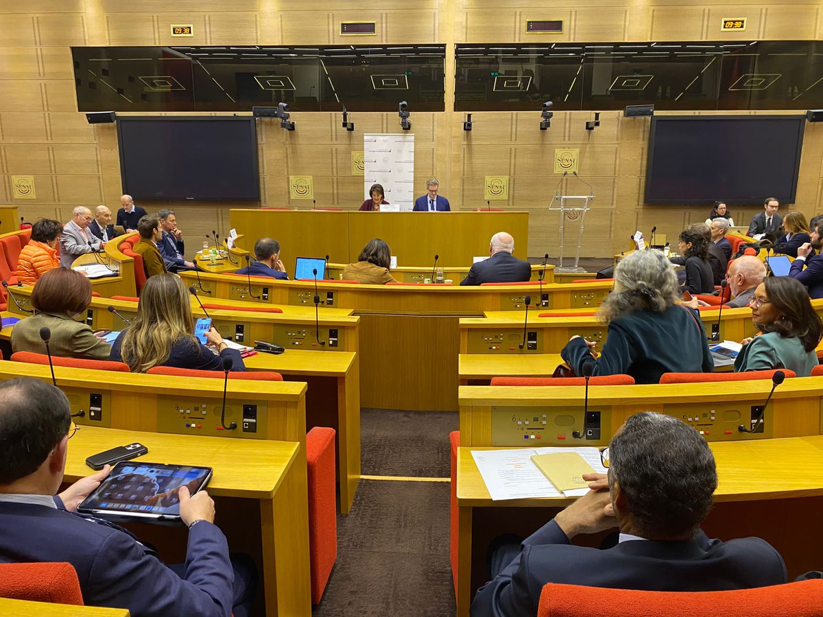 La commission des affaires économiques lance une mission d’information sur les causes, conséquences et les solutions pour sortir de la crise du #logement dans le court terme et de manière plus structurelle à l’issue de la table ronde organisée ce matin avec tous les acteurs du