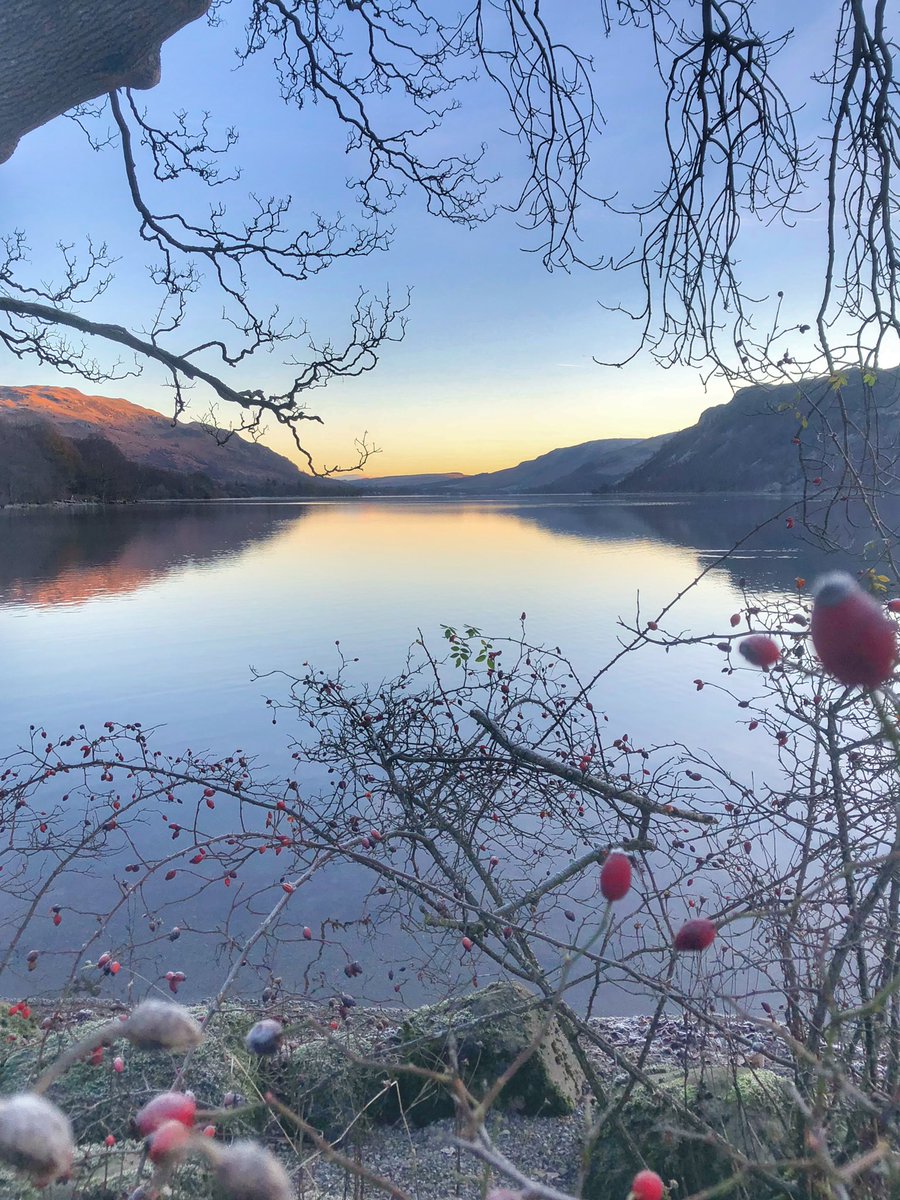 A proper gorgeous frosty morning on Ullswater ❤️