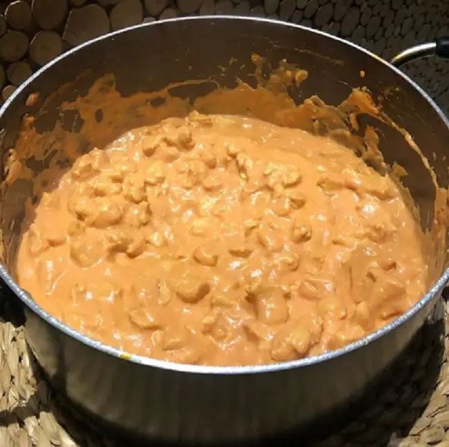 no naoki na cozinha de hoje vamos ter: estrogonofe de frango!