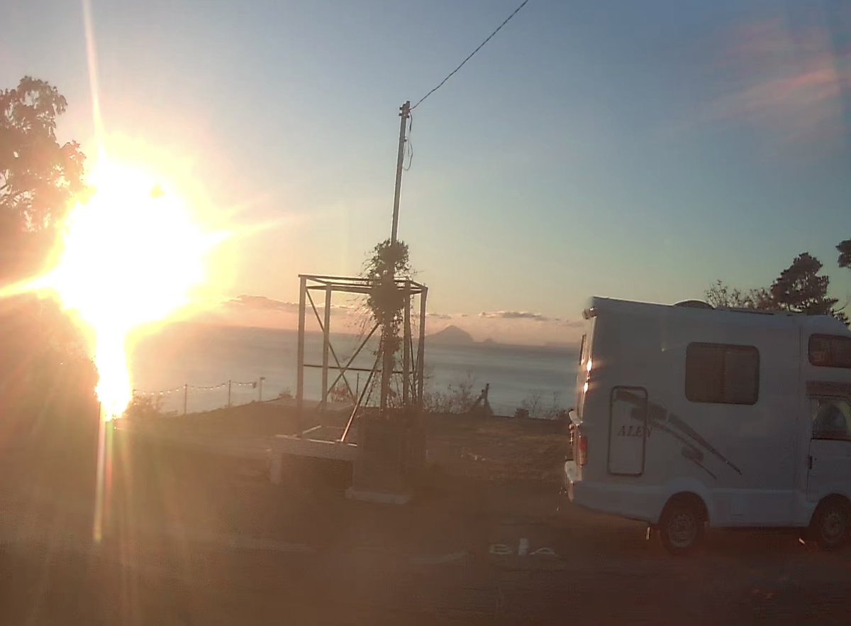 今週平日のお客様ありがとうございます♪
#RVPARK #campingcar #rvパーク伊豆黒根岬　#sea #sky #sunrise  #campingcarlife #rvliving #sun