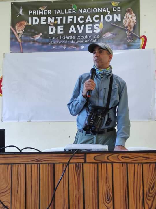 grupo_fauna's tweet photo. Integrantes del #TeamFFauna participan en el Primer Taller Nacional de Identificación de Aves.
@grupo_fauna 
@MINAGCuba 
#GeffConservacion https://t.co/HUM6twPdZU