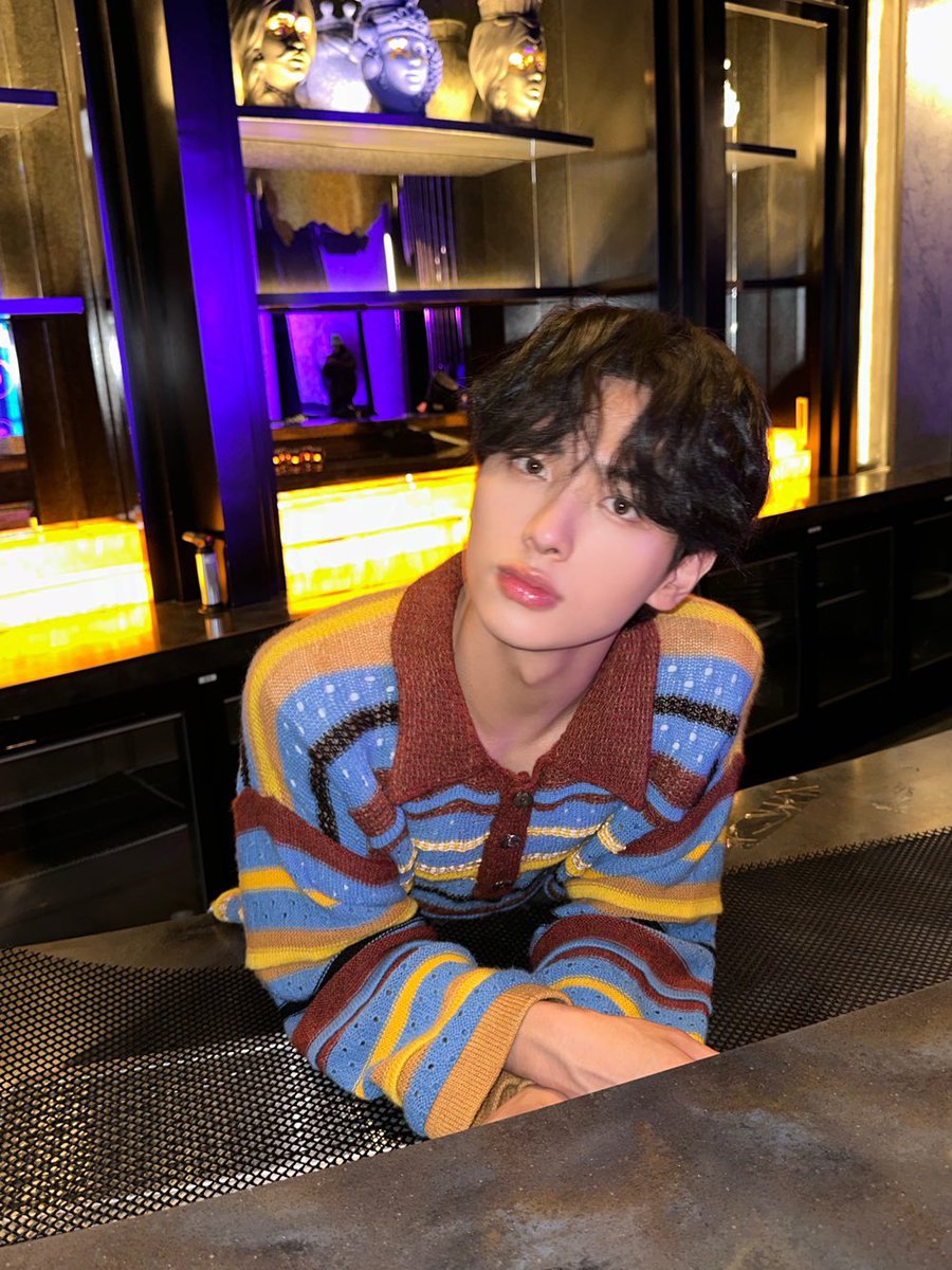 [#류준민]
안뇽💛

#ATBO #에이티비오
#RyuJunmin