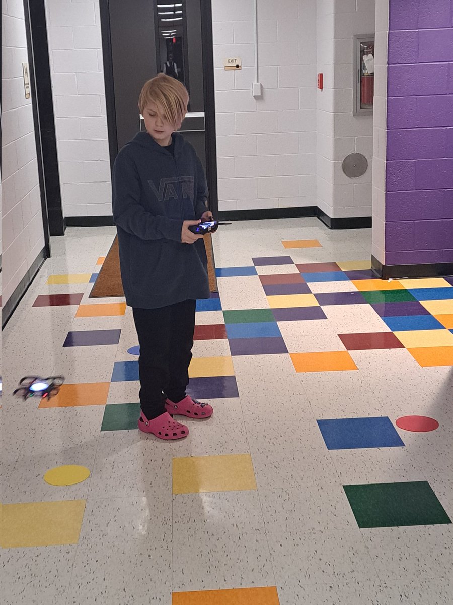 Woodsdalemedia's tweet image. Tiger drones take to the sky during Hour of Code week. Thank you Country Roads Codes grant! #CS4WV
