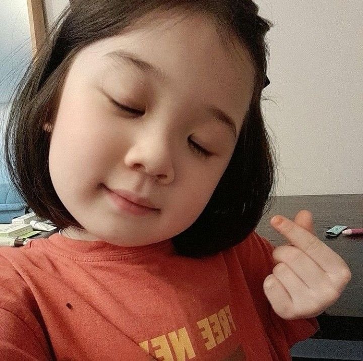 Post này dành cho những ai đang muốn giảm cân, áp dụng theo e để có một thân hình đẹp đón tết nhé😂
- Sáng ăn cháo đá bát
- Trưa ăn miếng trả miếng
- Tối ăn năn sám hối
Chúc các bác buổi tối vui vẻ🥰
#cheo