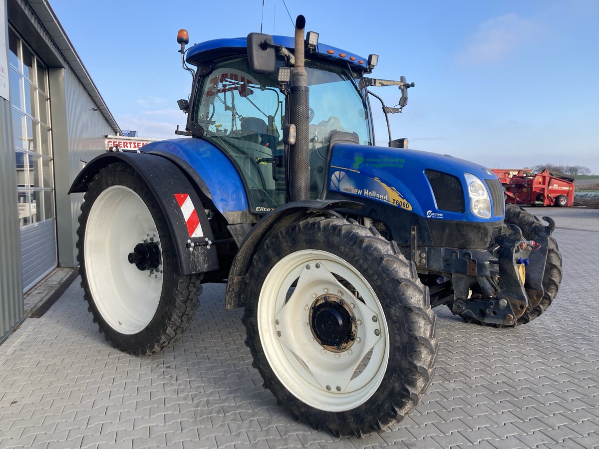 Nummer 2 #Newholland #Breedspoor #Rijpaden trekker op 3 meter spoor afgeleverd.