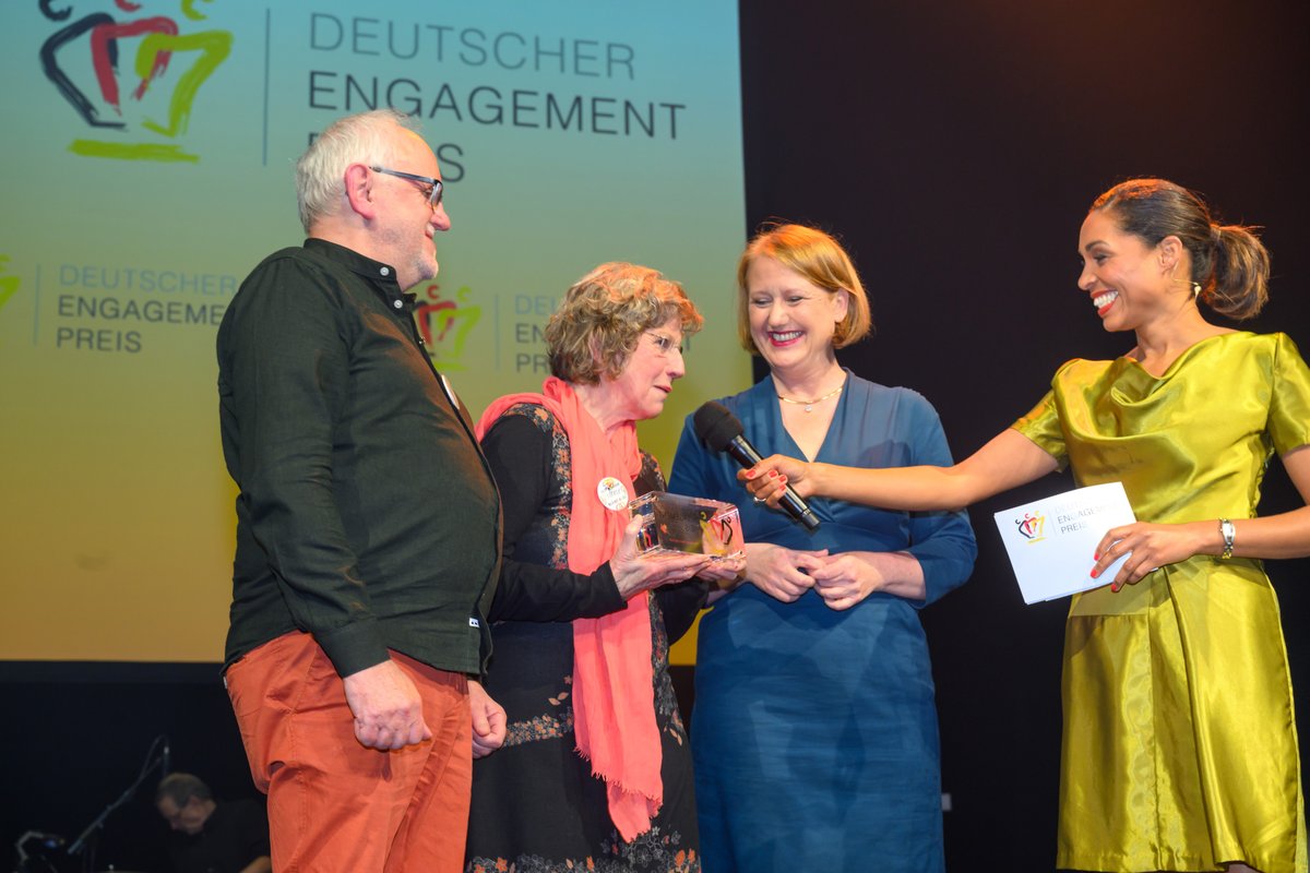 Deutscher Engagementpreis tweet media