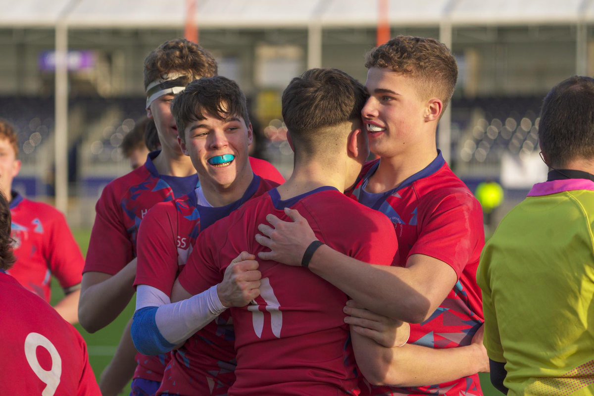 Scotlandteam's tweet photo. Hutcheson’s Grammar School claim the first trophy of the day, winning the U16 Schools Shield Final 35 – 22.

Report ���️ https://t.co/hZhhnXBwhU https://t.co/eAT7NbMCyz