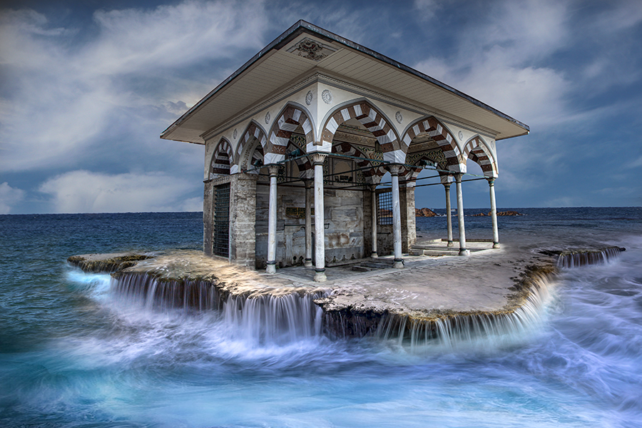 GM Fam.
Beykoz Municipality 5th Photography Competition, second prize in fiction category.

#NFTCommuntiy #NFTs #nftcollector #NFTmarketplace #NFT