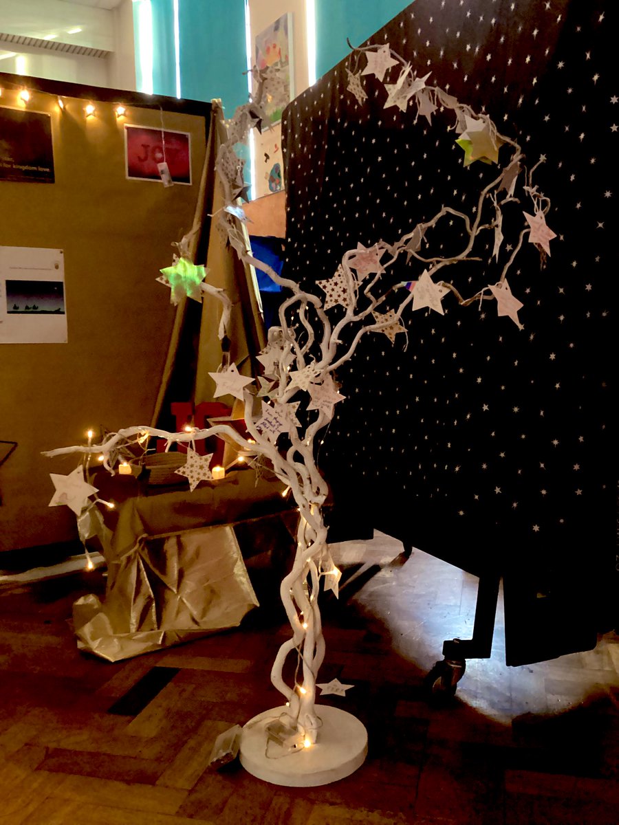 Our Faith in Action group visited Sacred Heart with pupils from Immaculate Heart to take part in an Advent reflection. We were able to take time to stop, think, play and pray. Many thanks to Sacred Heart for inviting us. <a href="/SacredHeartLS4/">Sacred Heart Leeds</a> <a href="/ihomcps1/">IHOMCPS</a> #advent